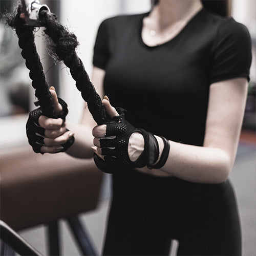 The Ultimate Guide to Choosing the Perfect Gym Gloves for Your Workout Routine